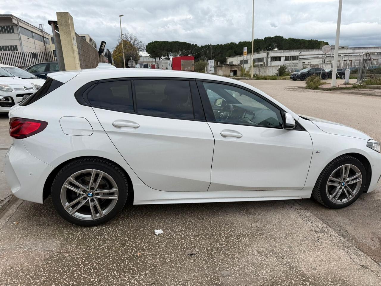 Bmw 116d DIESEL AUTOMATICO MSPORT 2022