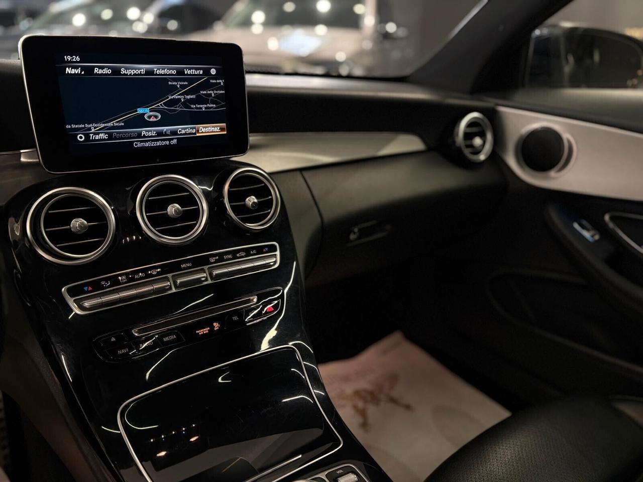 MERCEDES C 220D 4Matic Coupé AMG Premium TETTO