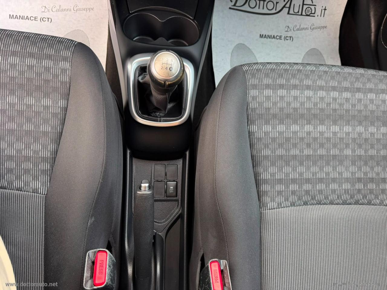 TOYOTA Yaris 1.0 5p. Lounge