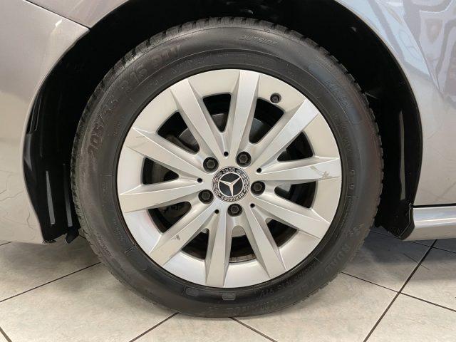 MERCEDES-BENZ B 180 d Automatic Business