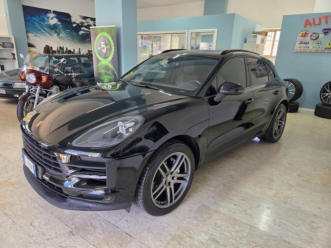 PORSCHE MACAN 2.0 245CV AUTOM TETTO NAV XENON-2019