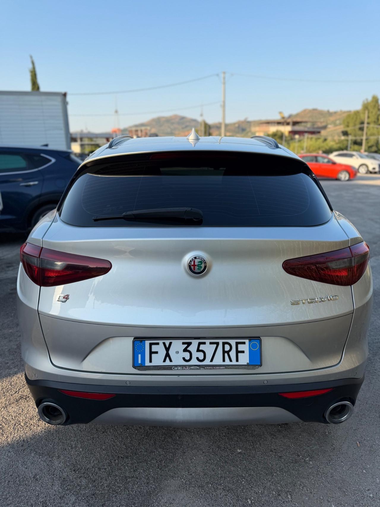 Alfa Romeo Stelvio 2.2 Turbodiesel 190 CV AT8 Q4 Executive