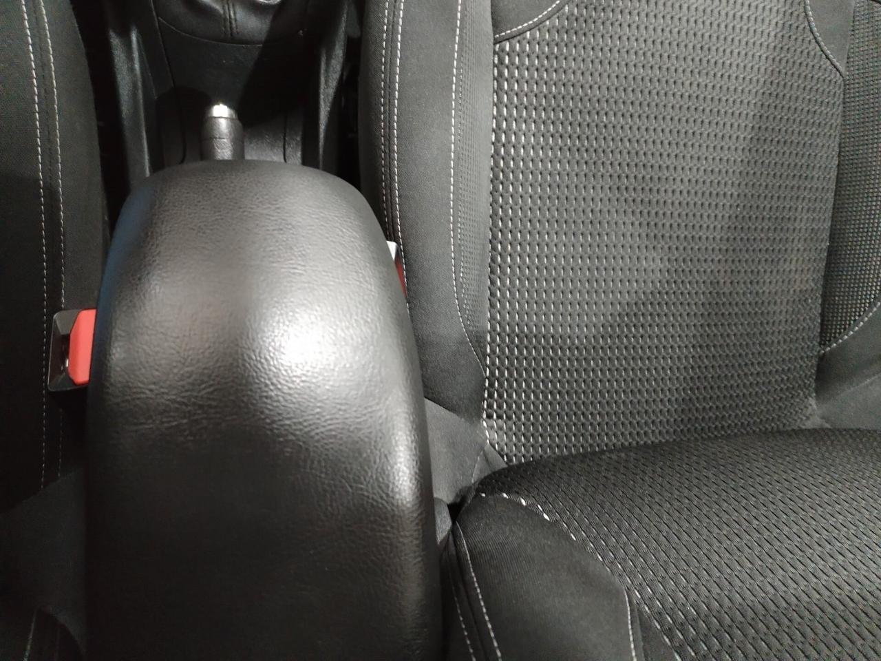 Peugeot 208 BlueHDi 100 5 porte Allure
