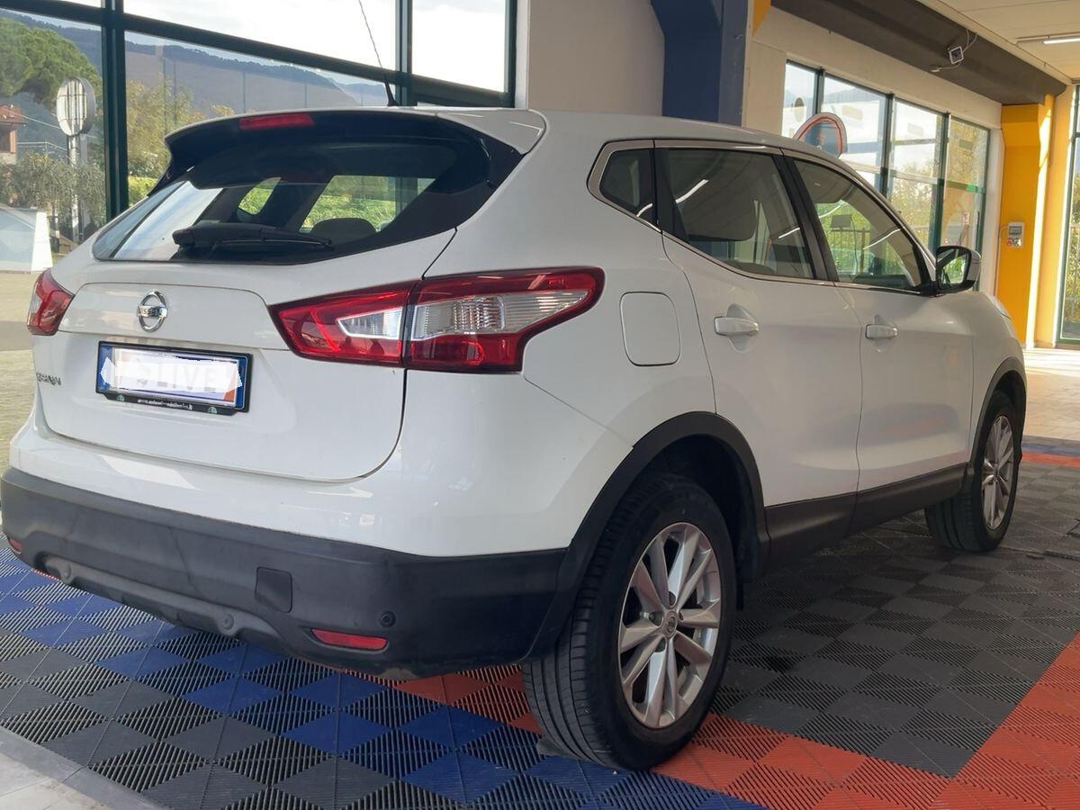 Nissan Qashqai 1.2 DIG-T Acenta