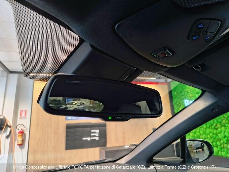 Toyota C-HR C-HR 1.8 Hybrid E-CVT Trend