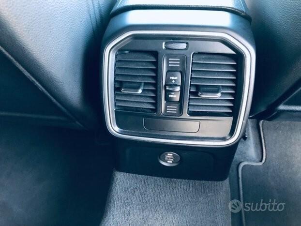 PORSCHE Macan 2.0T BIANCA 252 CV-PELLE