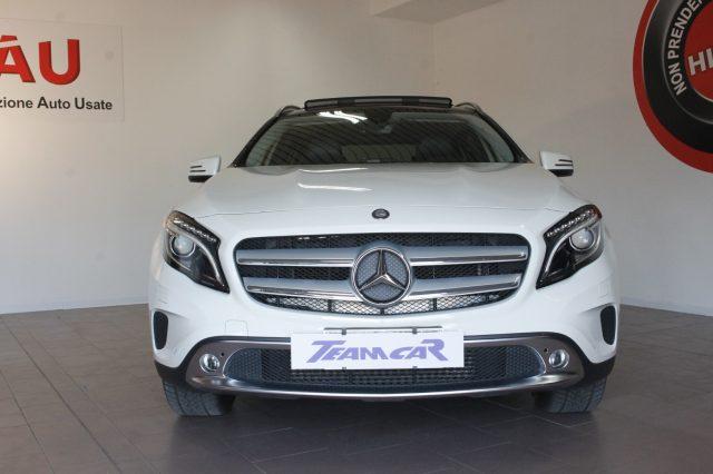 MERCEDES-BENZ GLA 200 d Automatic Executive tetto panorama