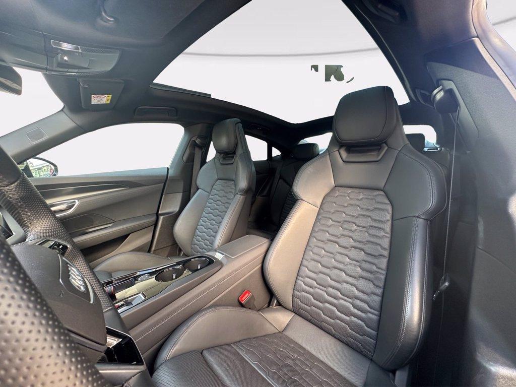 AUDI E-tron gt quattro del 2022