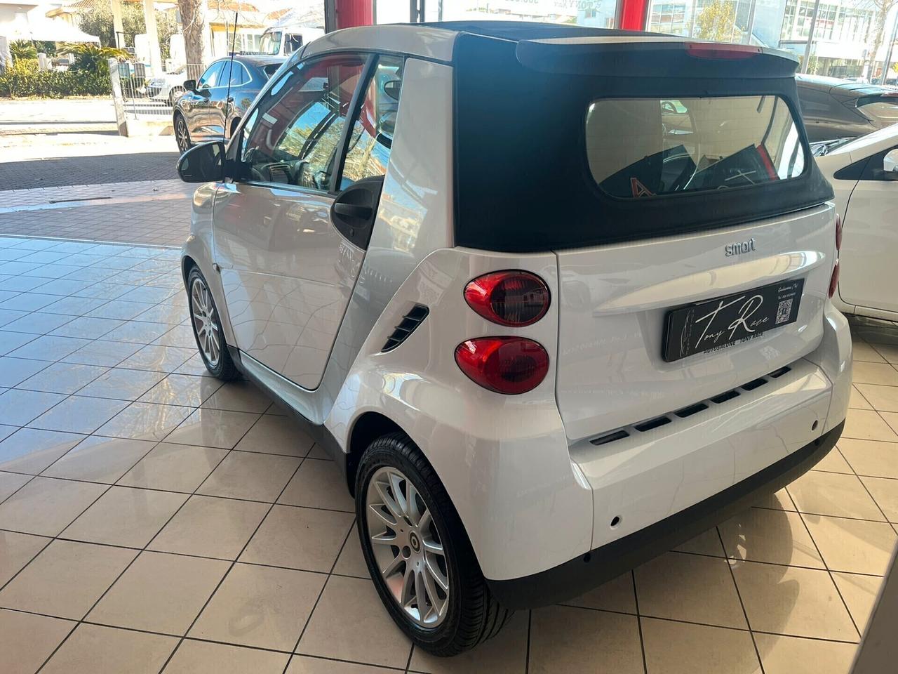 Smart ForTwo 1000 52 kW Cabrio limited two