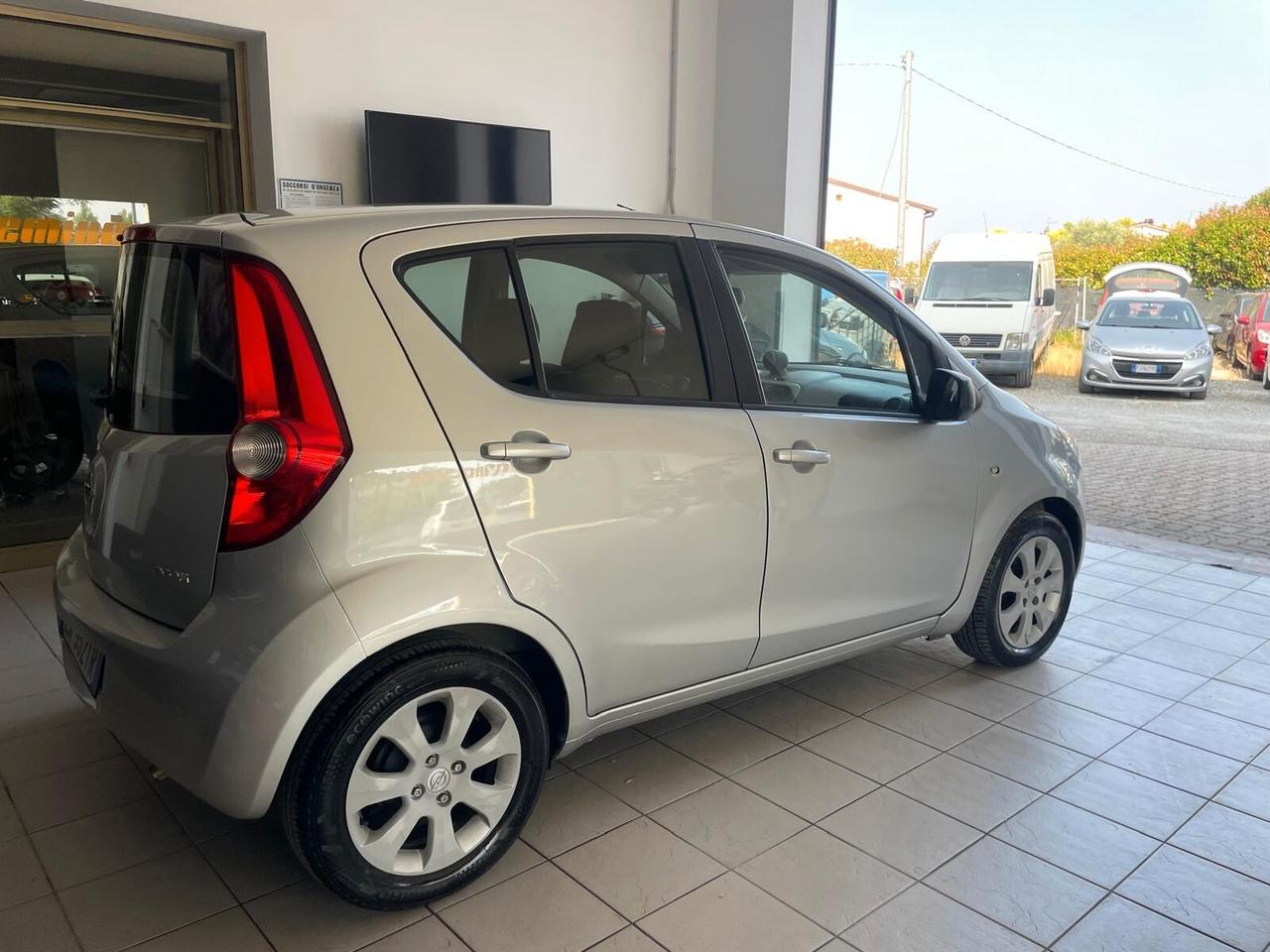 Opel Agila 1.2 16V 94 CV Elective