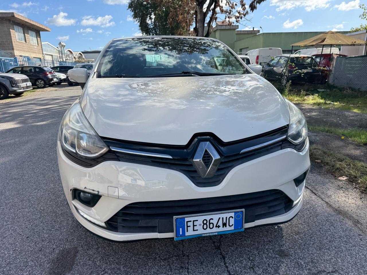 Renault Clio 1.2 75CV 5 porte Intens