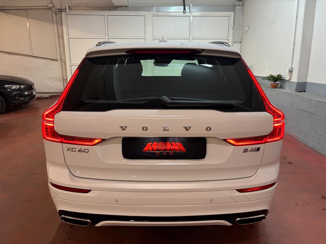 Volvo XC 60 B4 (d) AWD Geartronic R-design