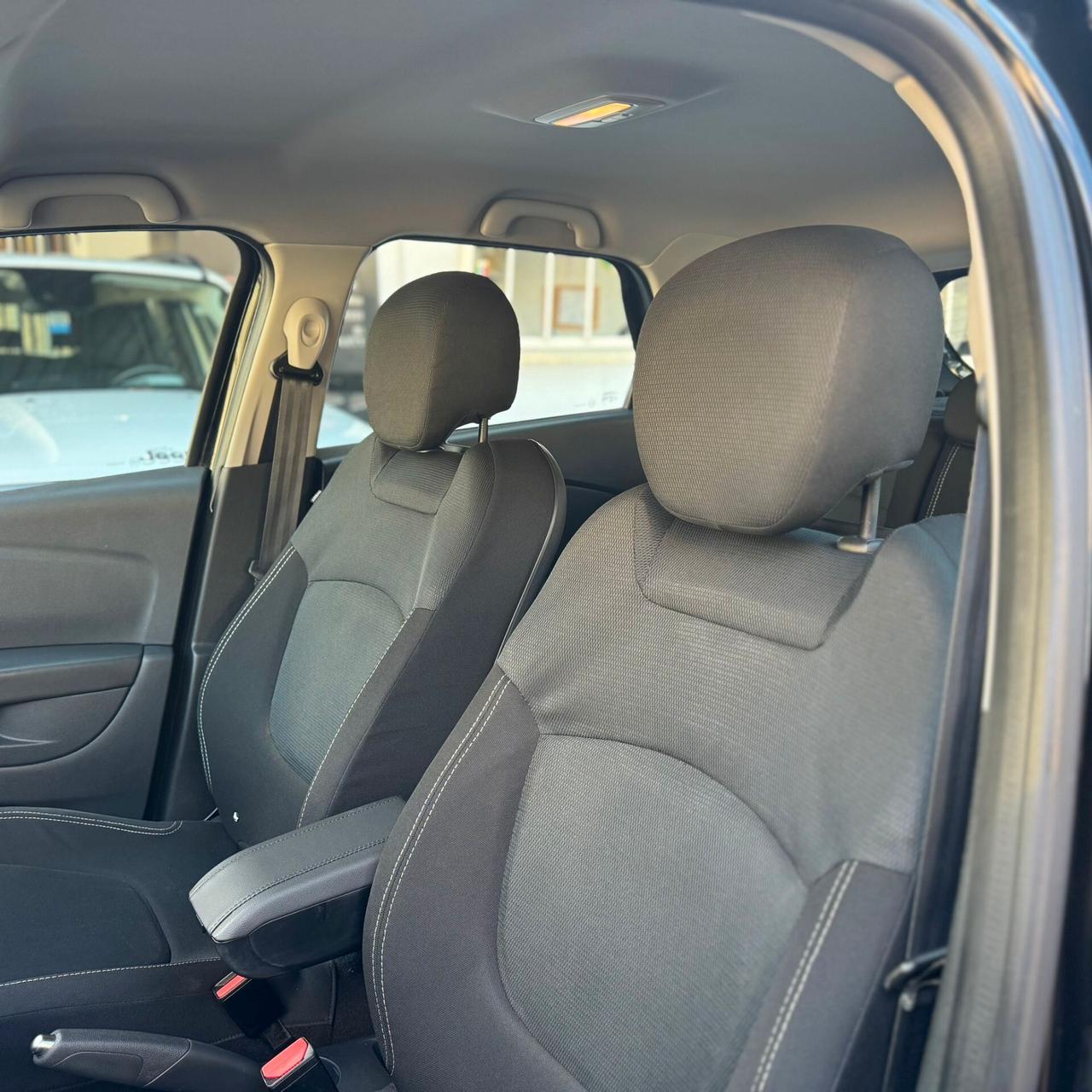 RENAULT CAPTUR 0.9 90CV TCE 2017