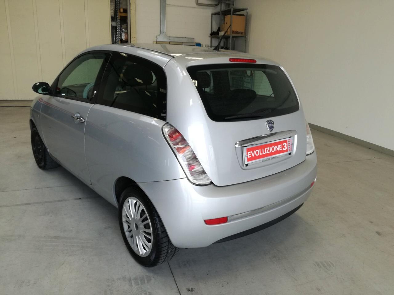Lancia Ypsilon 1.2 OK NEOPATENTATI