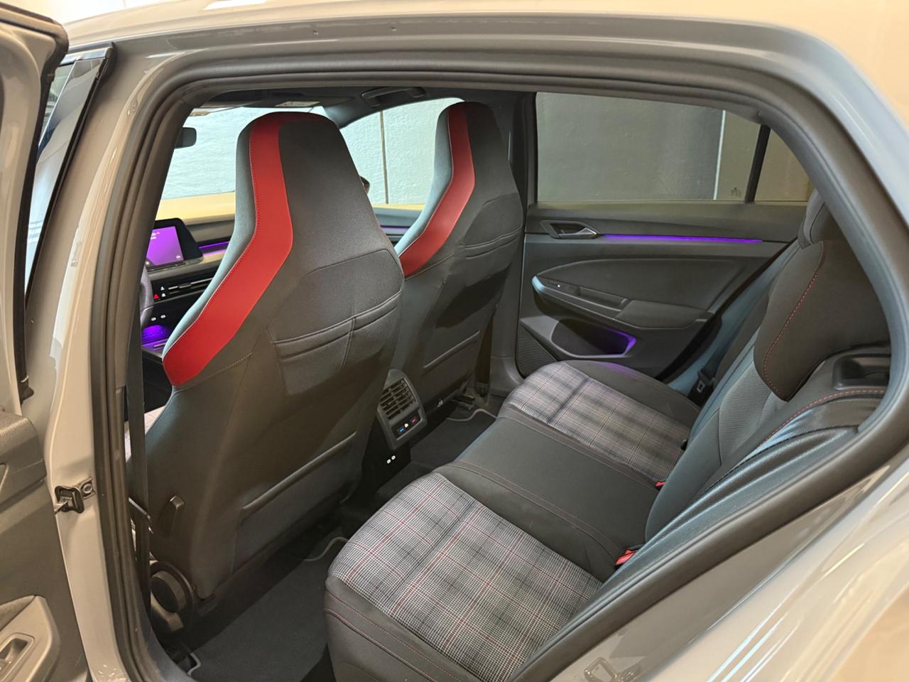 Volkswagen Golf GTI 2.0 245cv DSG