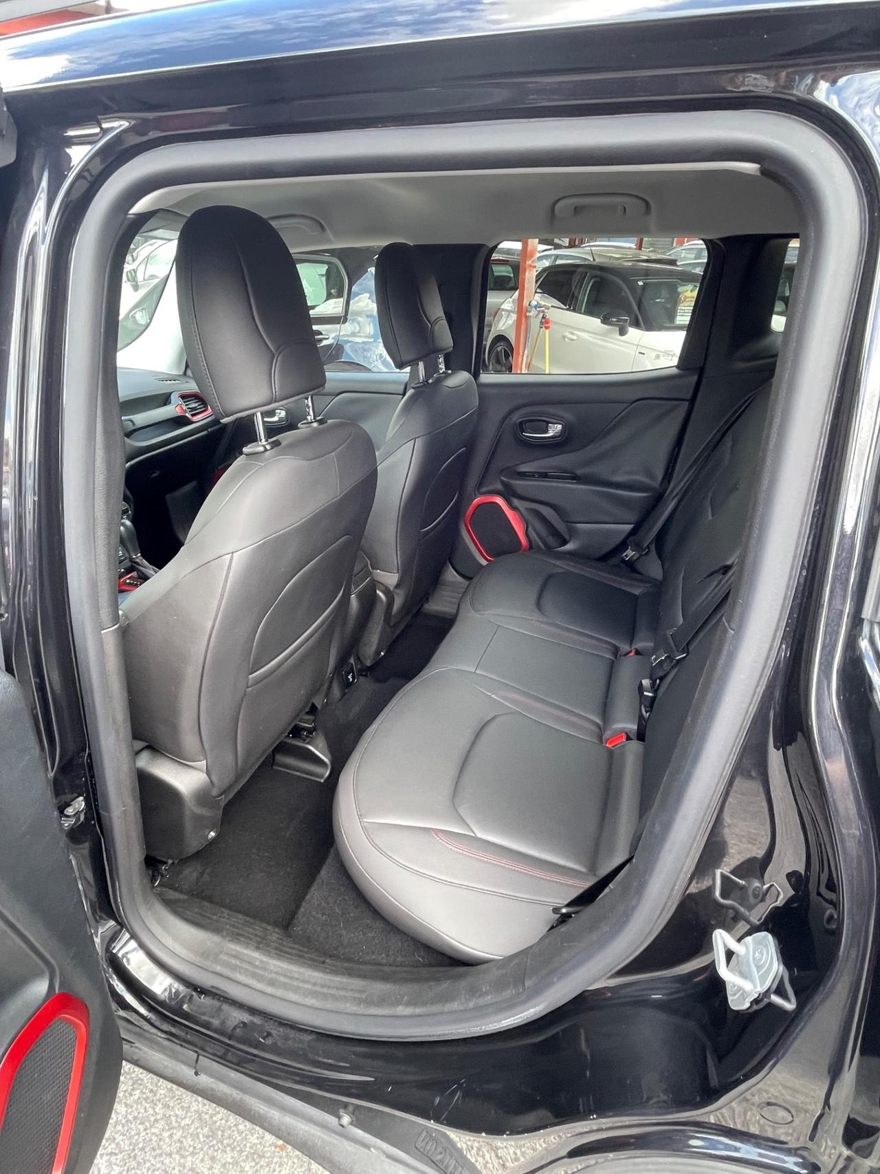 Renegade 2.0 Mjt 170CV 4WD- Trailhawk-60 mila km -