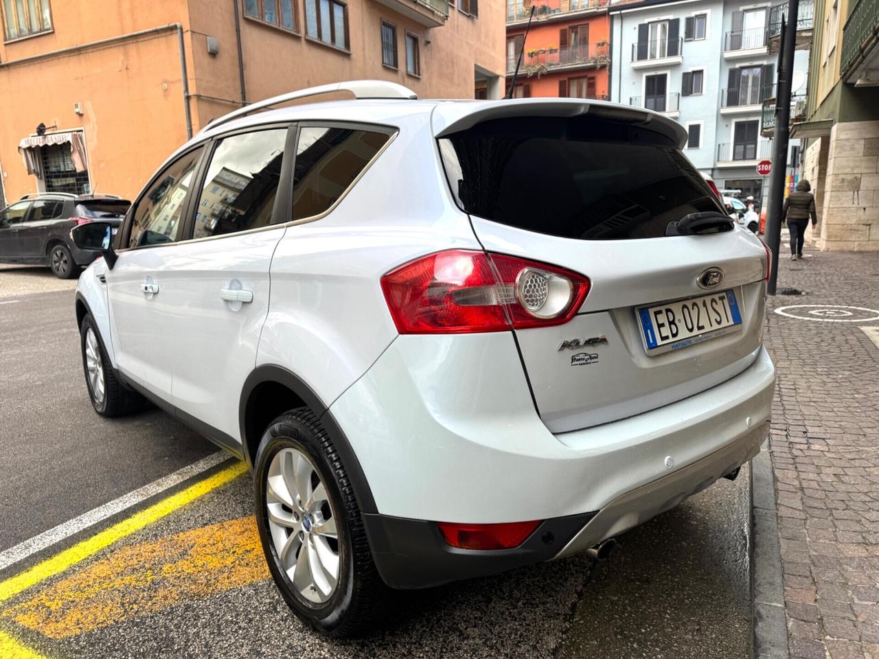 Ford Kuga 2.0 TDCi 136 CV 4WD Titanium