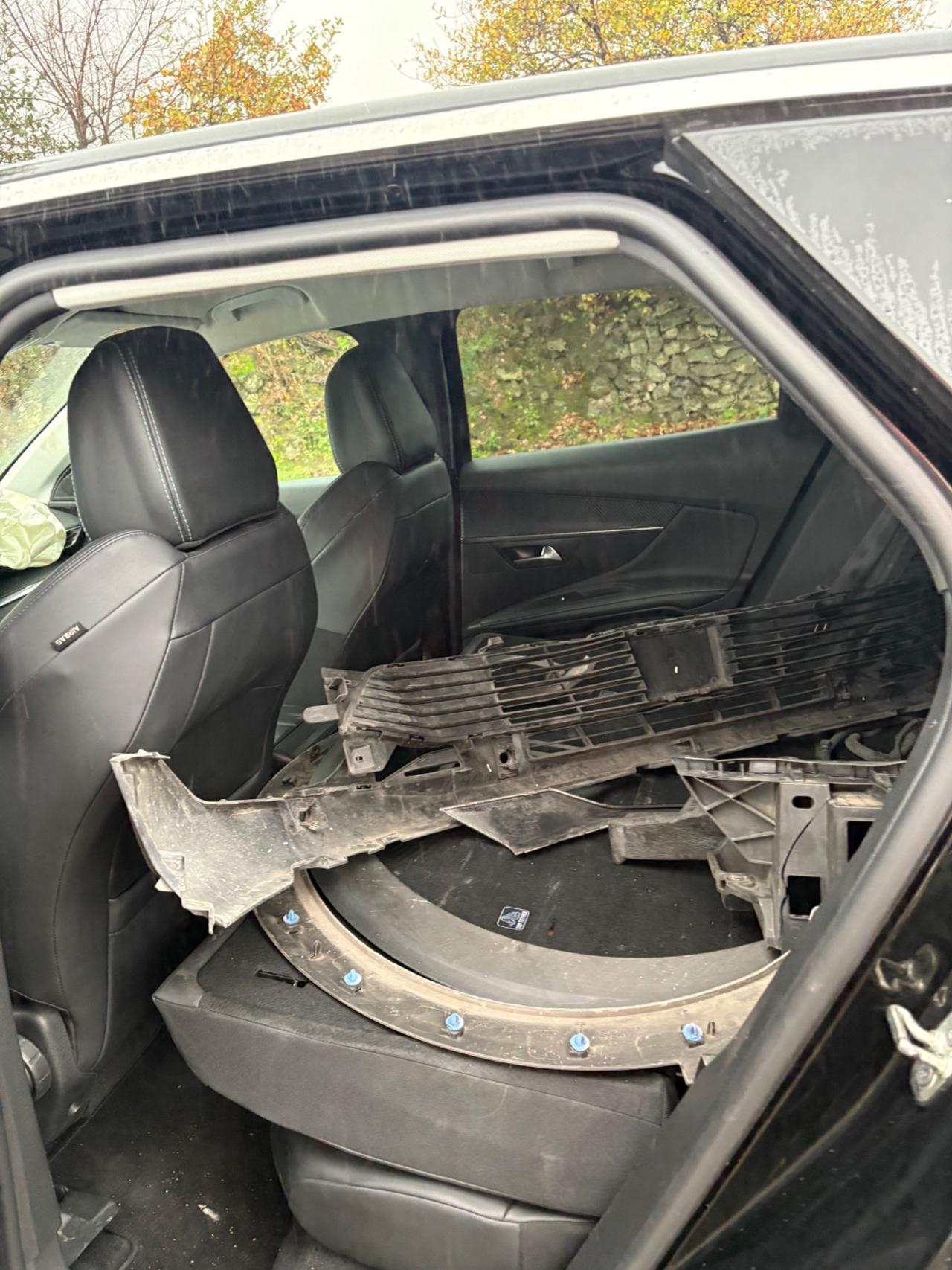 Peugeot 3008 INCIDENTATA