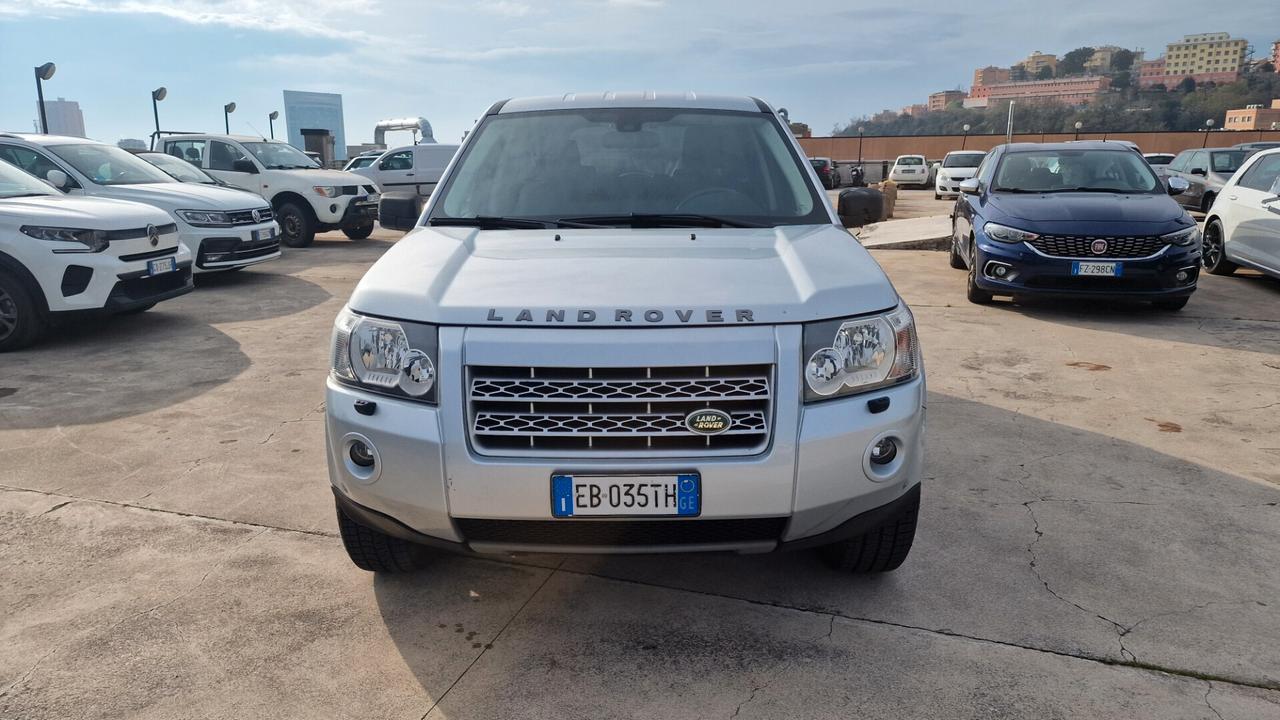 Land Rover Freelander 2.2 TD4 S.W. SE