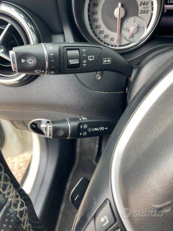 Mercedes-benz GLA 220 CDI Automatic Sport camera pelle AMG CRUISE MULTIFUNZIONE XENON
