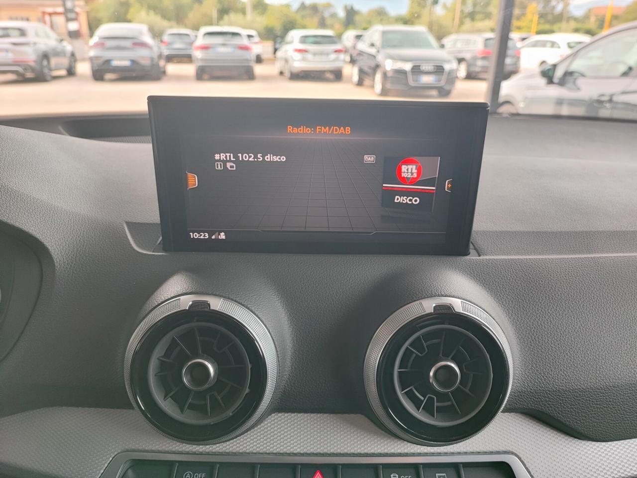 Audi Q2 35 TDI S tronic line Edition