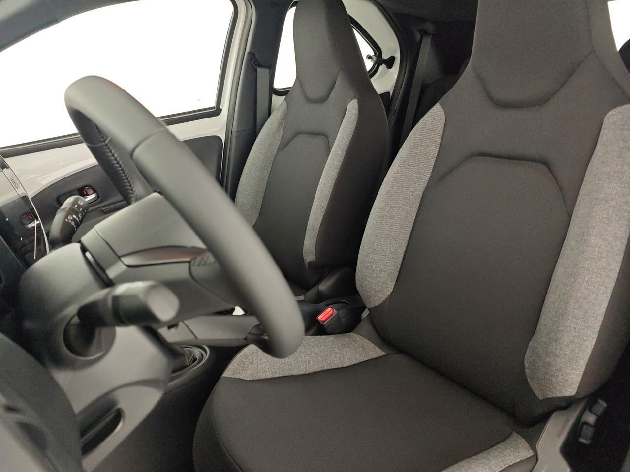 Toyota Aygo X 1.0 VVT-i 72 CV 5 porte Active