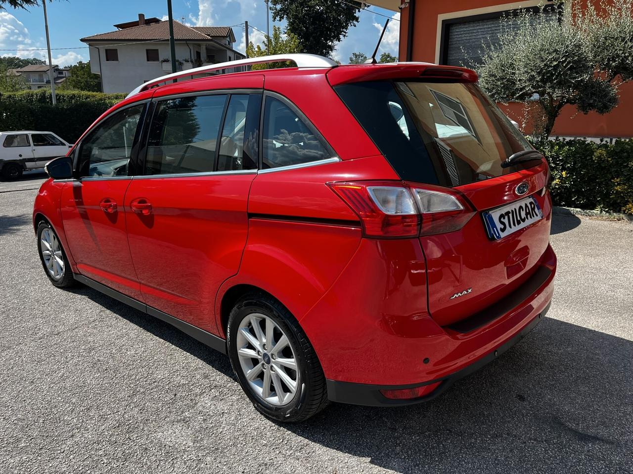 Ford C-Max Grand 7 1.5 tdci 120cv Titanium 7 posti