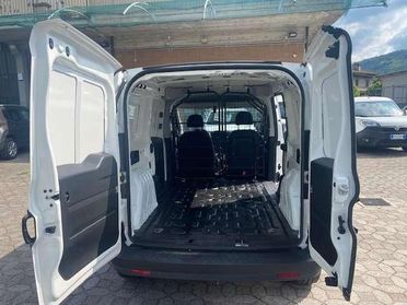 Fiat Doblo MAXY 1.6 MTJ 105 CV 9 Q.