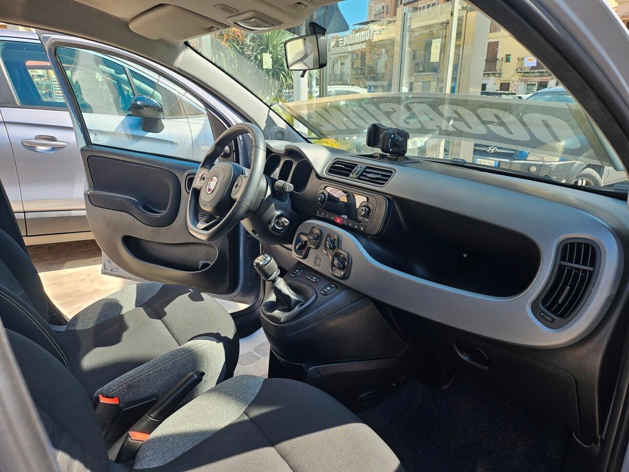 Fiat Panda 1.0 HYBRID LIFE 03/2022