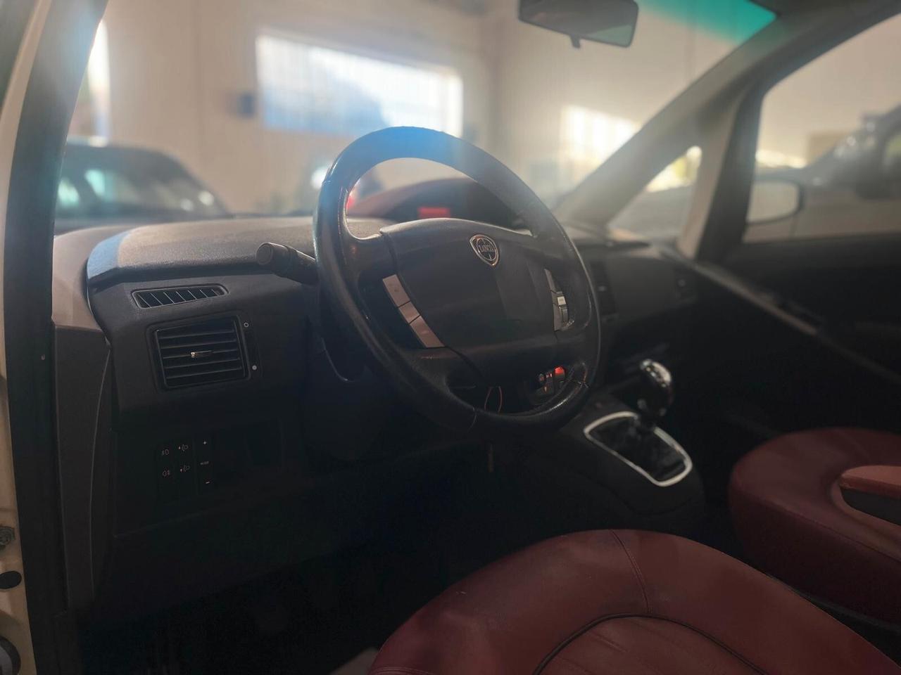 LANCIA MUSA 1.6Mjt POLTRONA FRAU