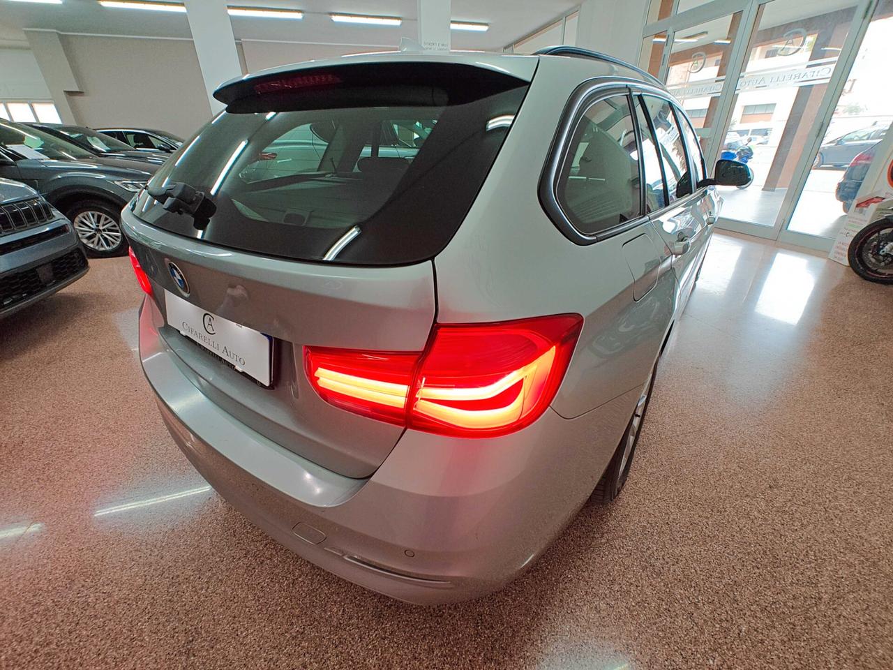 Bmw 320 320d Touring Business Advantage aut.