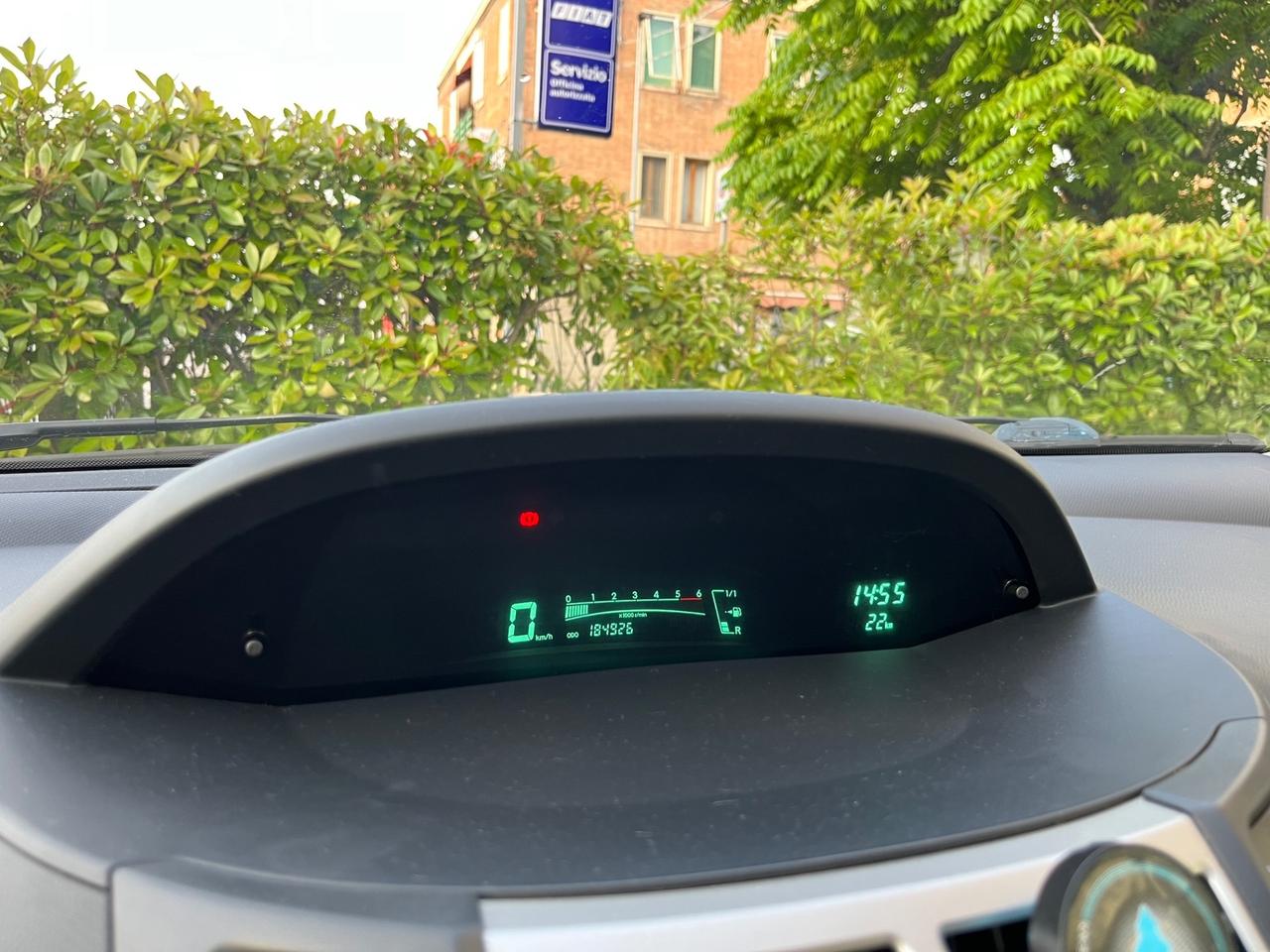 Toyota Yaris 1.4 D-4D 5 porte Sol