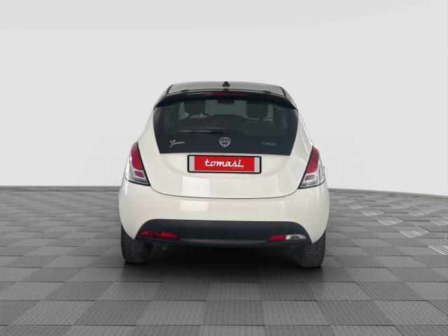 LANCIA Ypsilon Ypsilon 1.0 FireFly 5 porte S&S Hybrid Silver