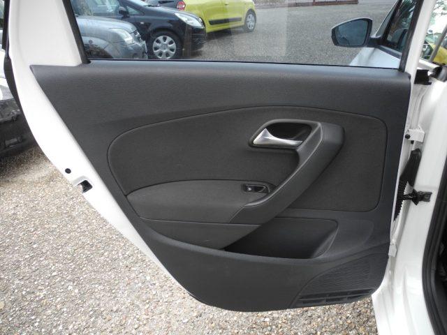 VOLKSWAGEN Polo 1.6 TDI DPF 5p. Highline BlueMotion - OK NEOPATEN.