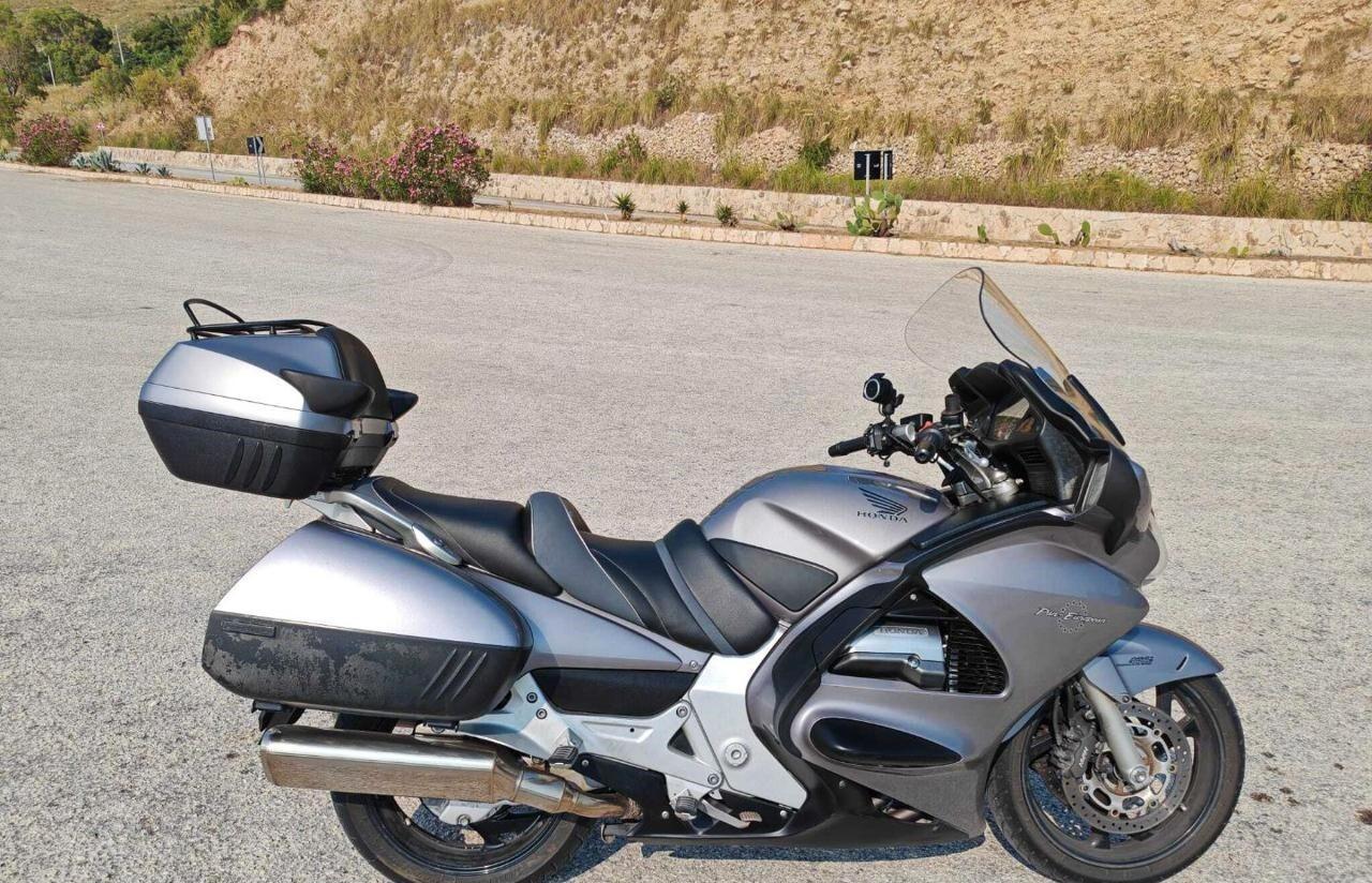 Honda Pan European Standard - full optional