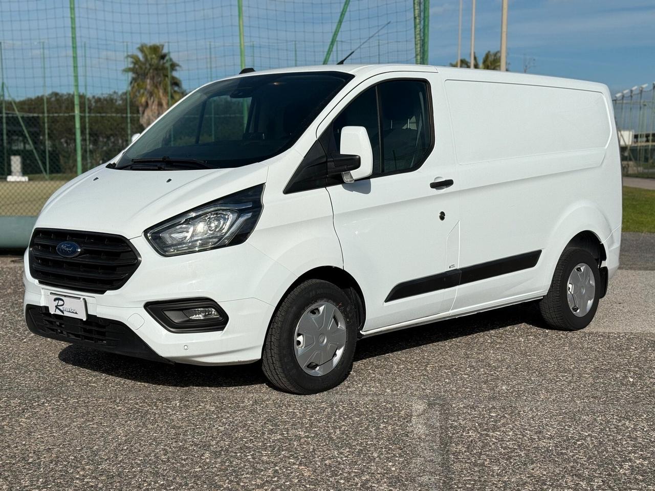 Ford Transit Custom 300 VAN L1 H1 2.0 TDCI 130CV