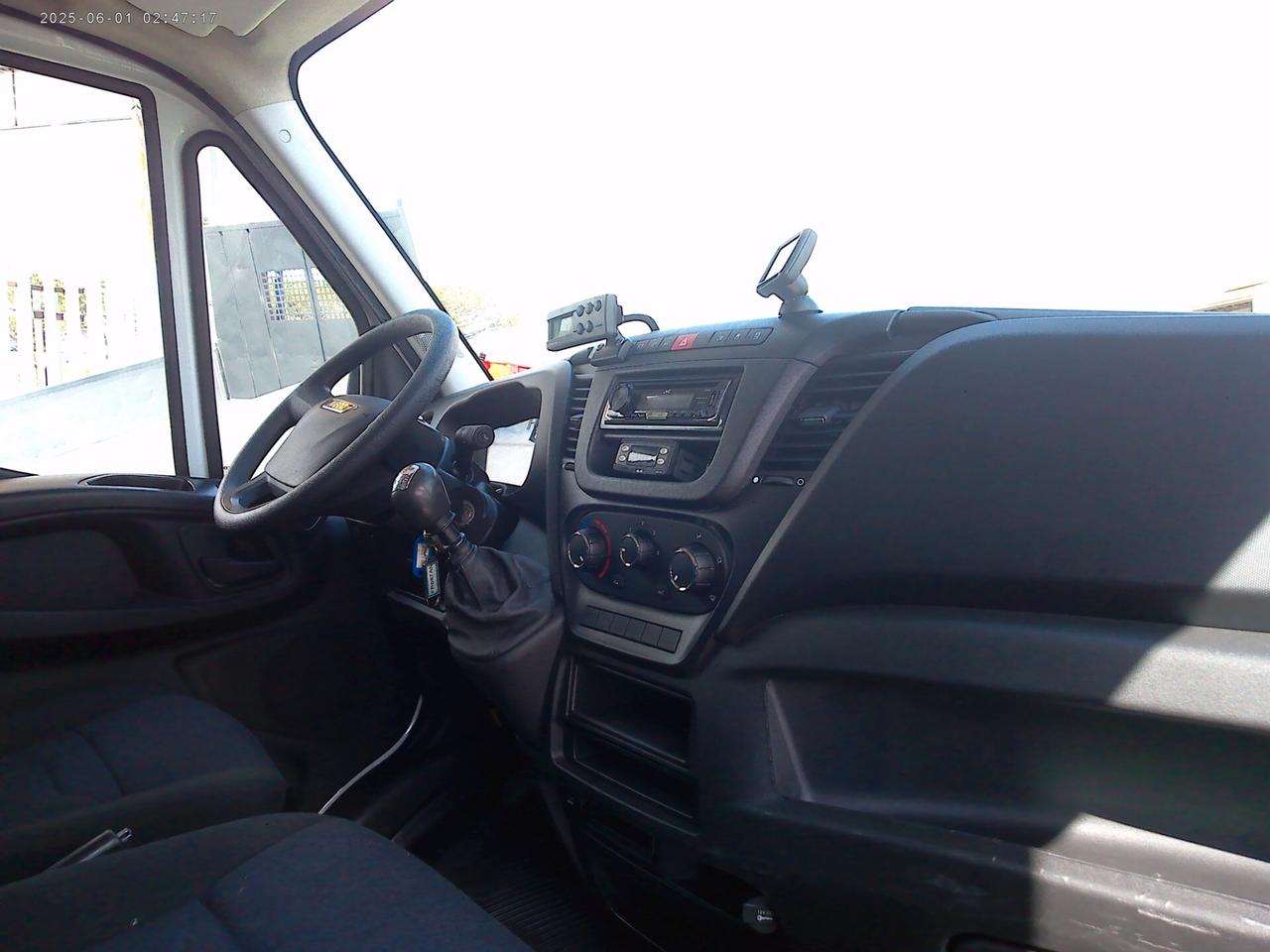 Iveco Daily 35C15 3000 150CV E6 FRIGO ATP FRCX 03/2027 7 PEDAN