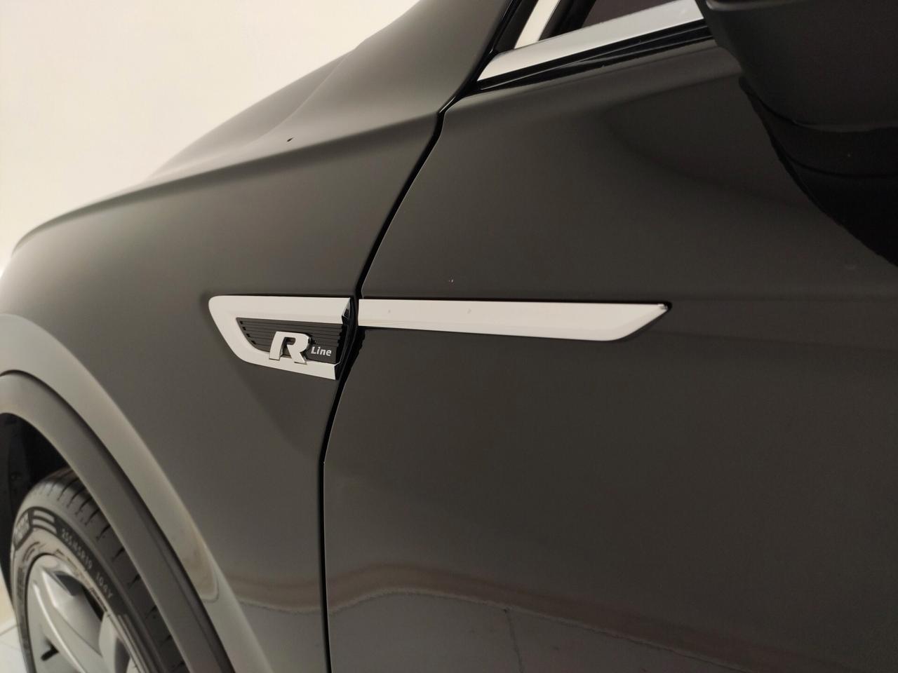 Volkswagen Tiguan 2.0 TDI 150 CV SCR DSG 4MOTION R-Line