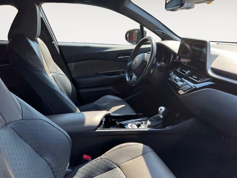 Toyota C-HR (2016-2023) 1.8 Hybrid E-CVT Lounge