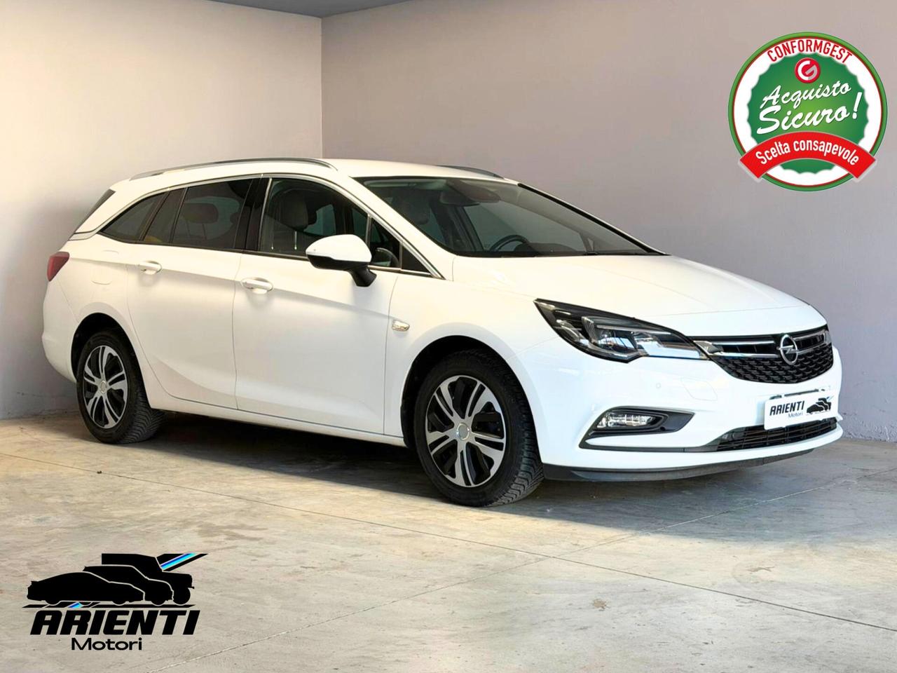 Opel Astra Sports Tourer 1.0cc INNOVATION 105cv - 1 PROPRIETARIO FULL OPT.
