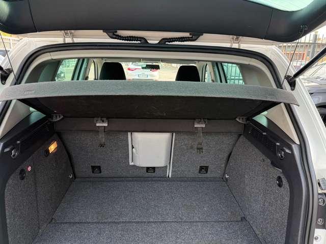 Volkswagen Tiguan 2.0 tdi Sport / 4X4