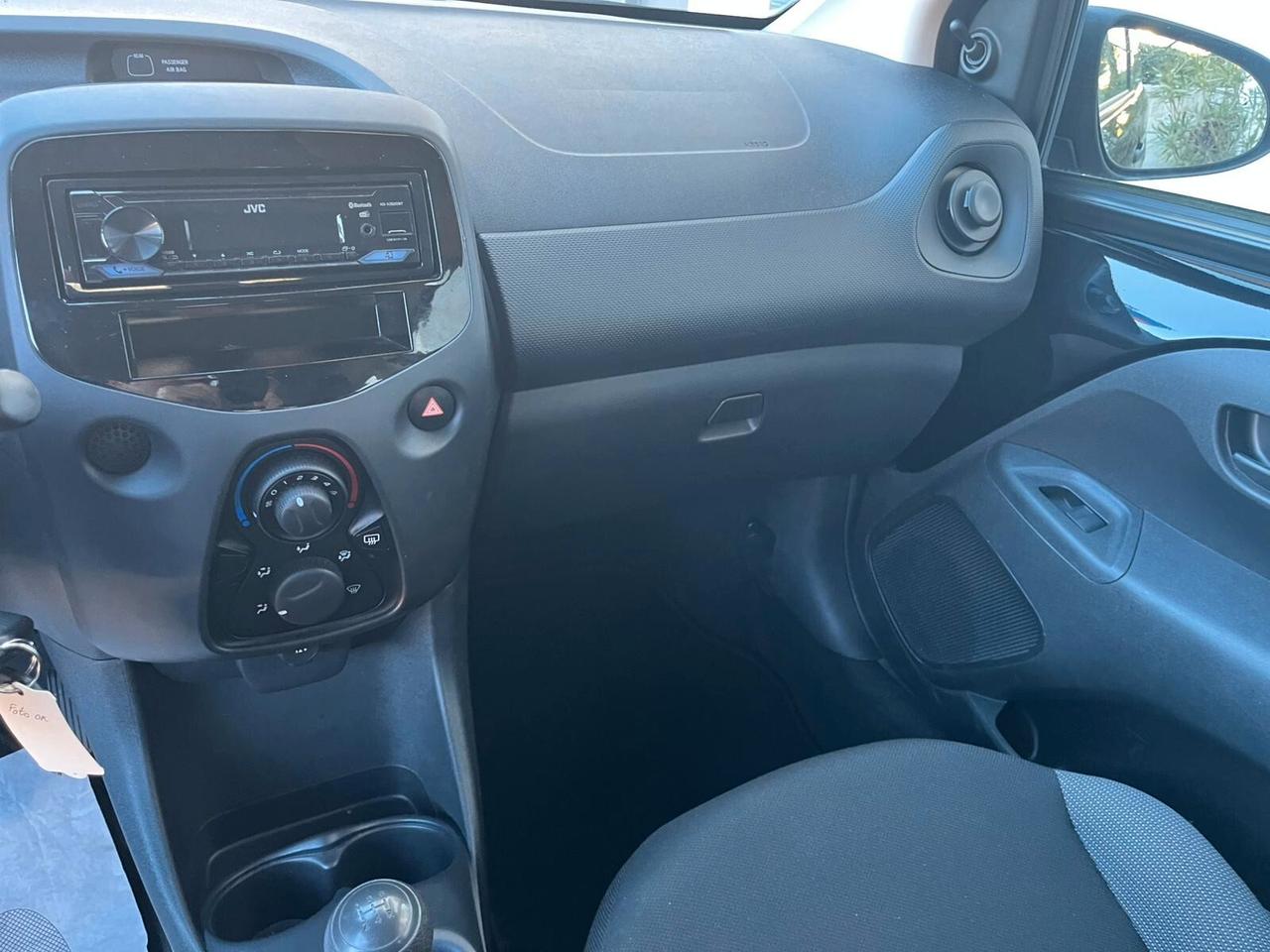 Citroen C1 1.0 benz 68 CV - Garanzia 12 Mesi