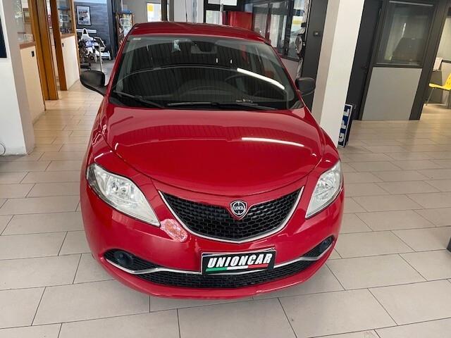Lancia Ypsilon 1.2 69 CV 5 porte GPL Ecochic Silver