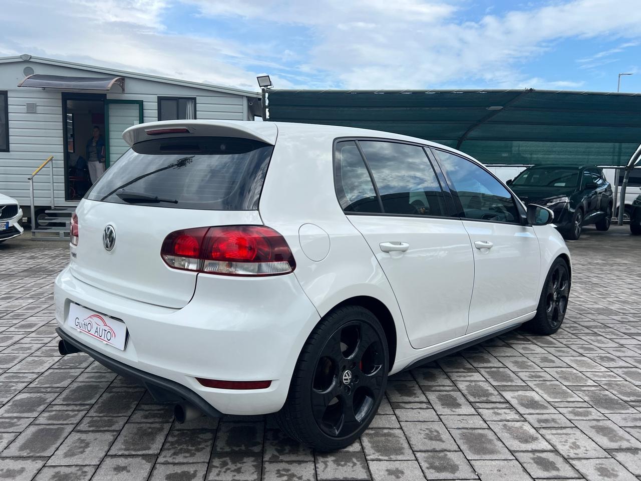 Volkswagen Golf GTI 210 cv IMPECCABILE