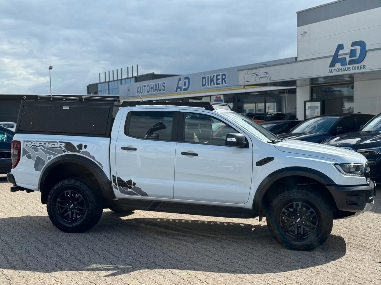 Ford Ranger Raptor 2.0 TDCi aut. 213CV DC 5 posti HARD TOP