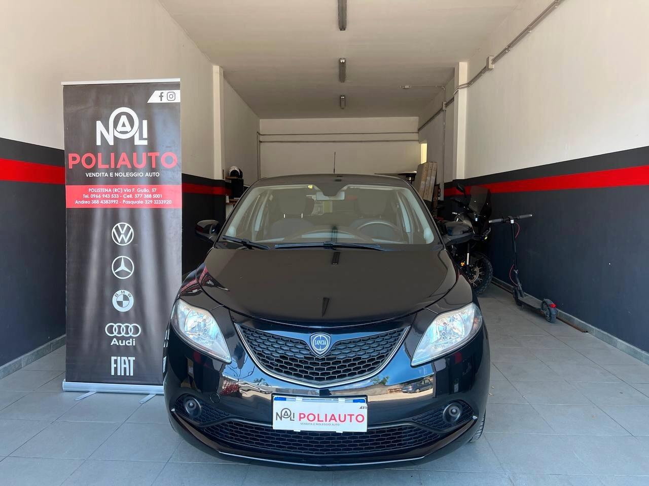 Lancia Ypsilon 1.2 69 CV 5 porte Mya