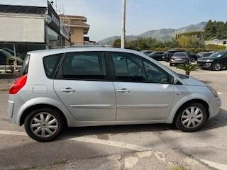 Renault Scenic Scénic 1.9 dCi/130CV Conquest