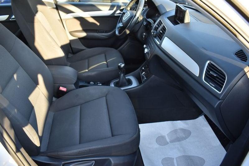 Audi Q3 Q3 2.0 TDI 120 CV Business