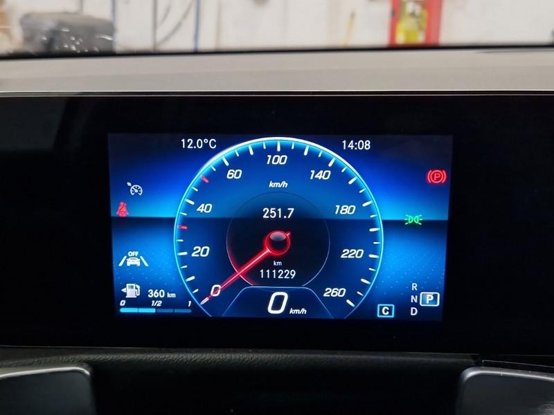 MERCEDES-BENZ GLB 200 d Automatic 4MATIC Business Extra