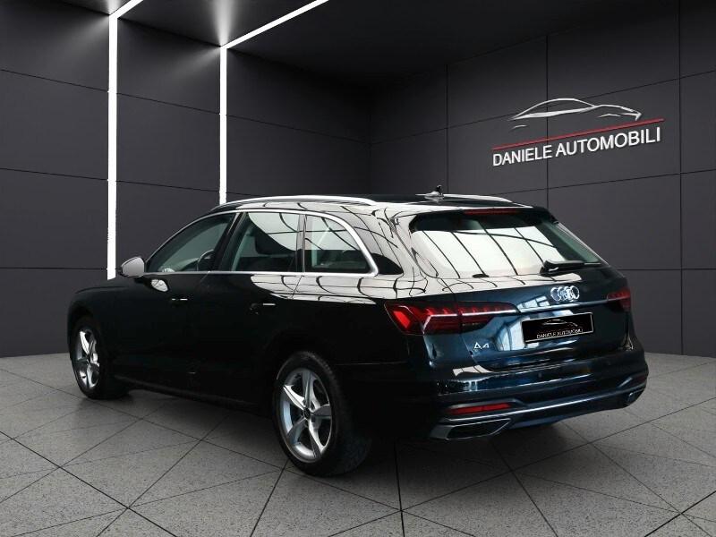 AUDI A4 5ª serie A4 Avant 30 TDI/136 CV S tron...